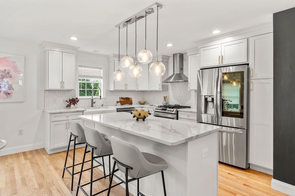 54 Villa Ave 2