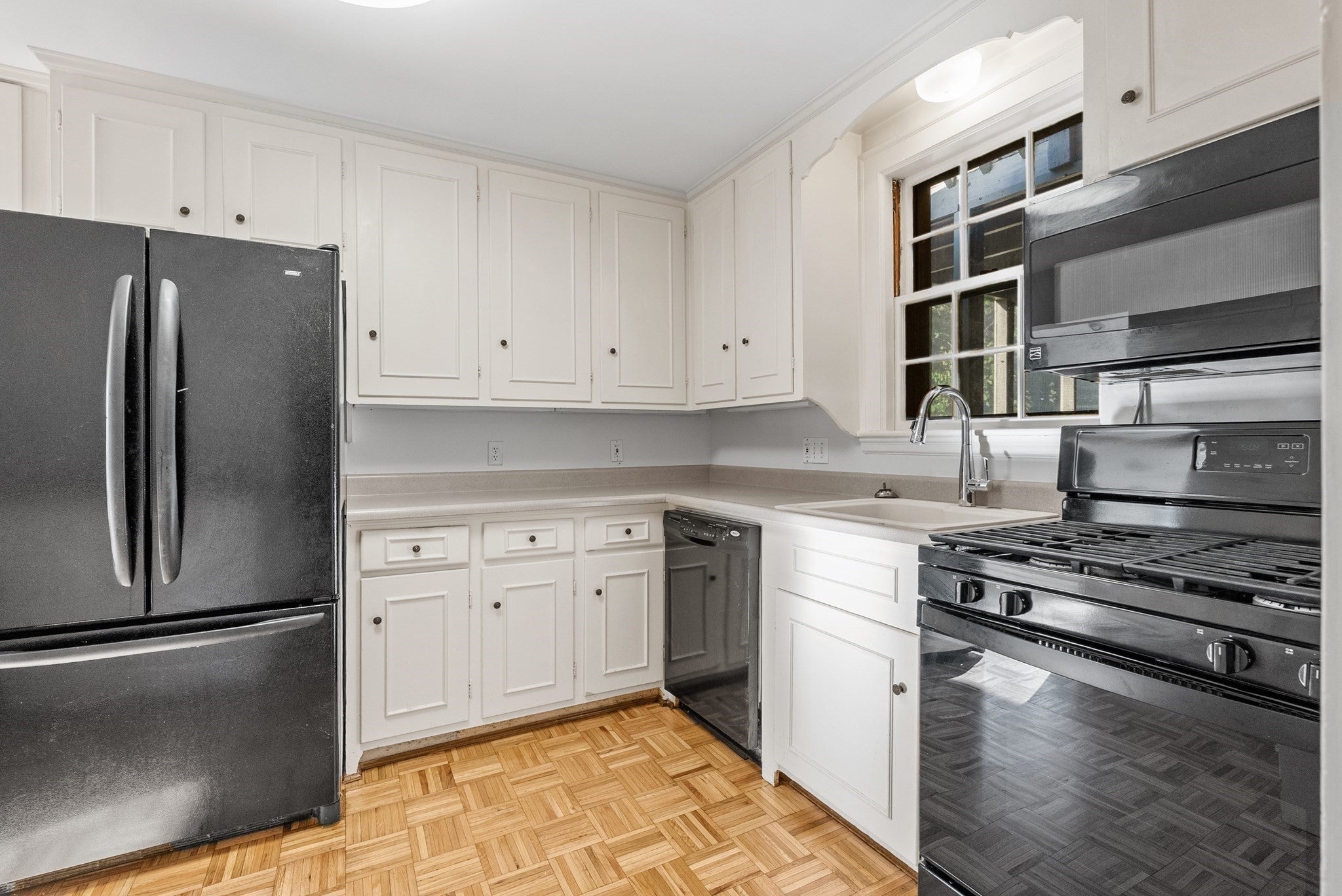 51 Gleason Rd, Lexington, MA Photo #10