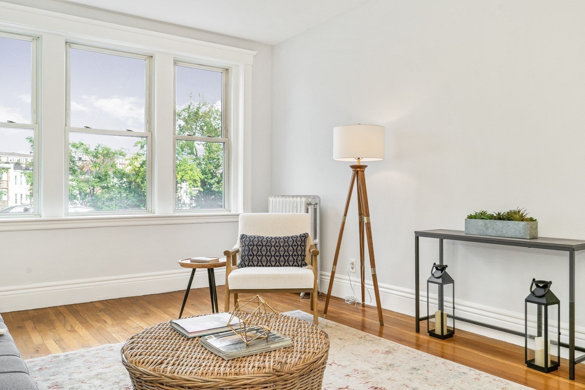 8 Kinross Rd 4, Boston MA 02135