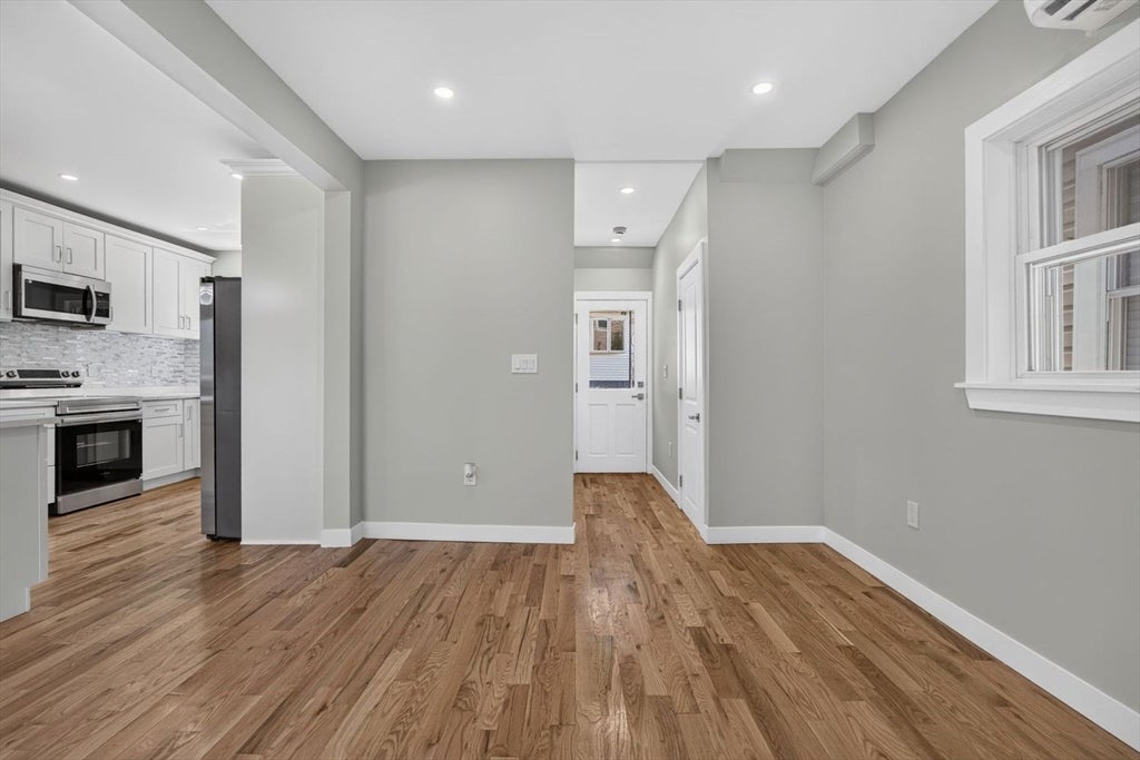 31 Wordsworth St, Boston, MA, 31 Wordsworth St, Boston, MA Photo #12