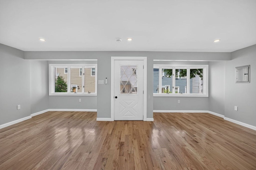 31 Wordsworth St, Boston, MA, 31 Wordsworth St, Boston, MA Photo #24