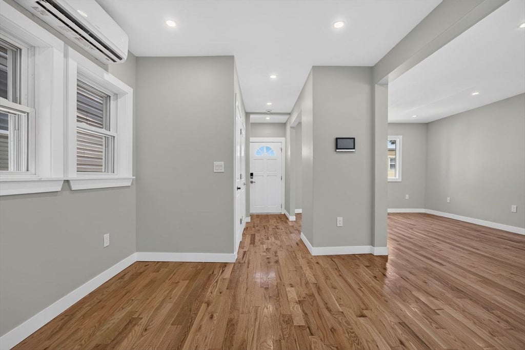 31 Wordsworth St, Boston, MA, 31 Wordsworth St, Boston, MA Photo #11