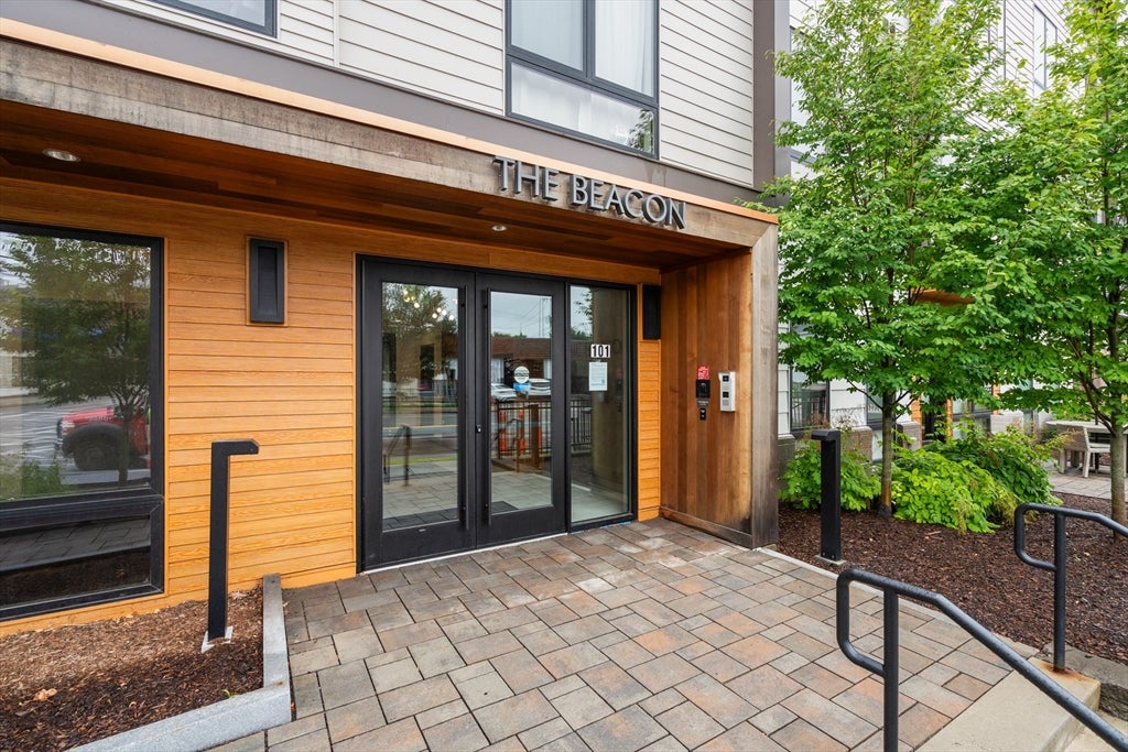 Photo of 101 North Beacon Street, Watertown, MA