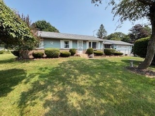 14 Squire Ln