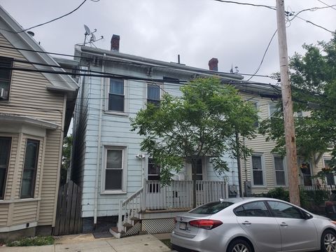 117 Buttonwood St Boston MA 02125