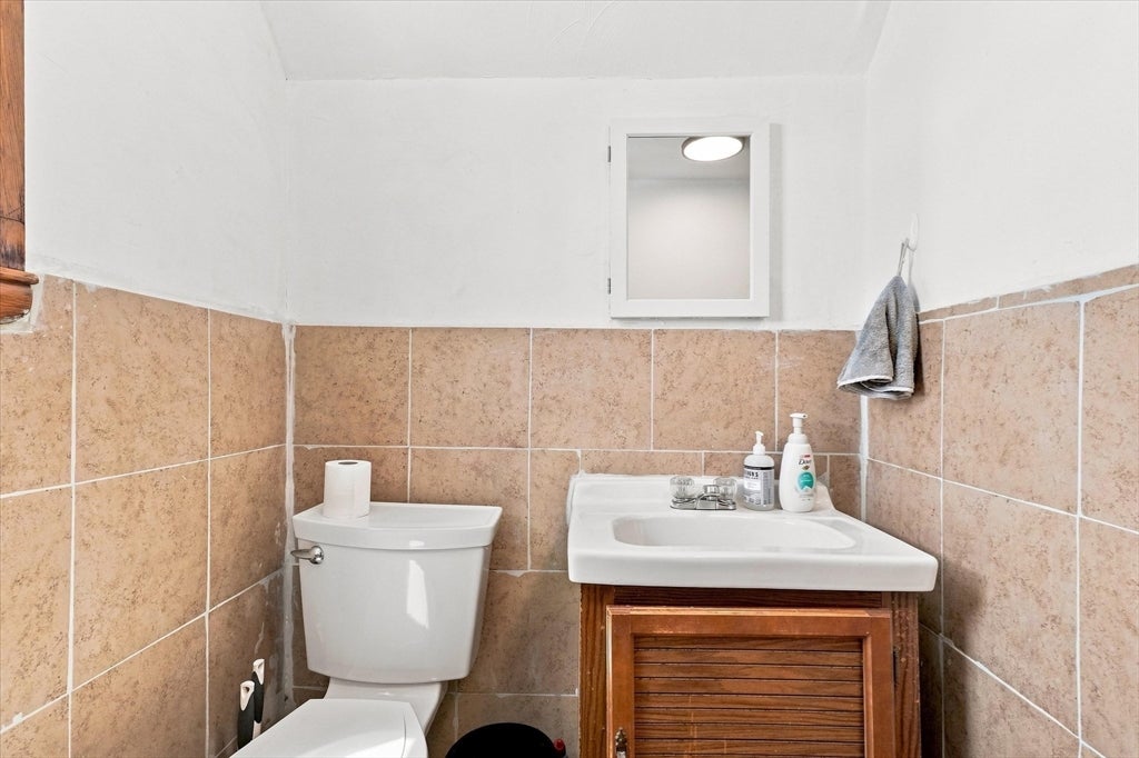 32 Villa Ave, Everett, MA, 32 Villa Ave, Everett, MA Photo #23