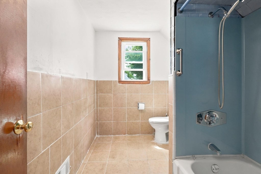 32 Villa Ave, Everett, MA, 32 Villa Ave, Everett, MA Photo #25