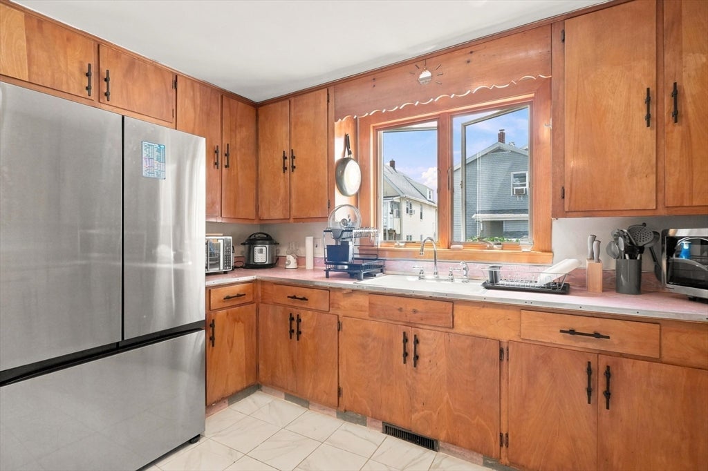 32 Villa Ave, Everett, MA, 32 Villa Ave, Everett, MA Photo #15