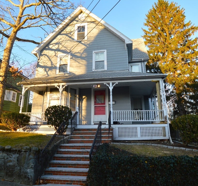 Photo of 84 Crescent Ave, Melrose, MA