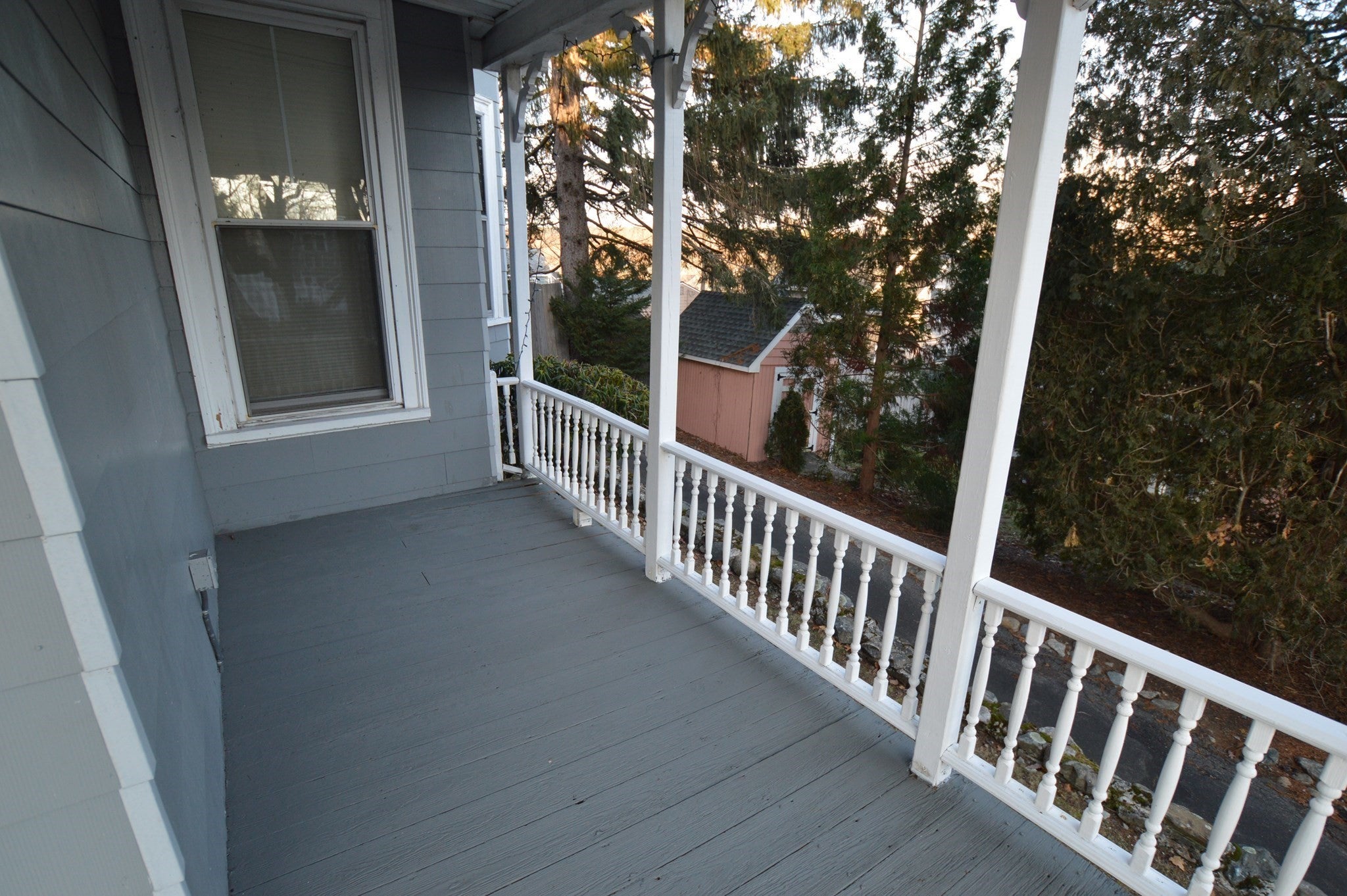 84 Crescent Ave 84
