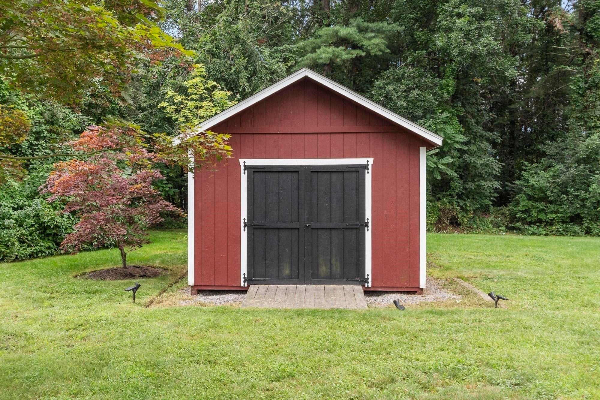 107 Summit Dr, East Bridgewater, MA, 107 Summit Dr, East Bridgewater, MA Photo #40