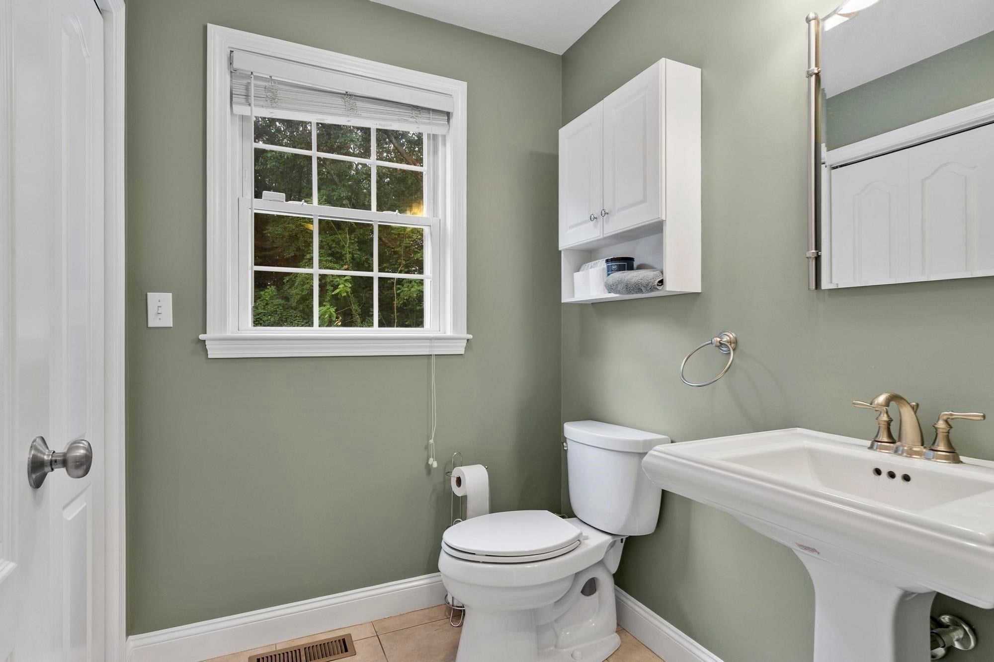 107 Summit Dr, East Bridgewater, MA, 107 Summit Dr, East Bridgewater, MA Photo #11