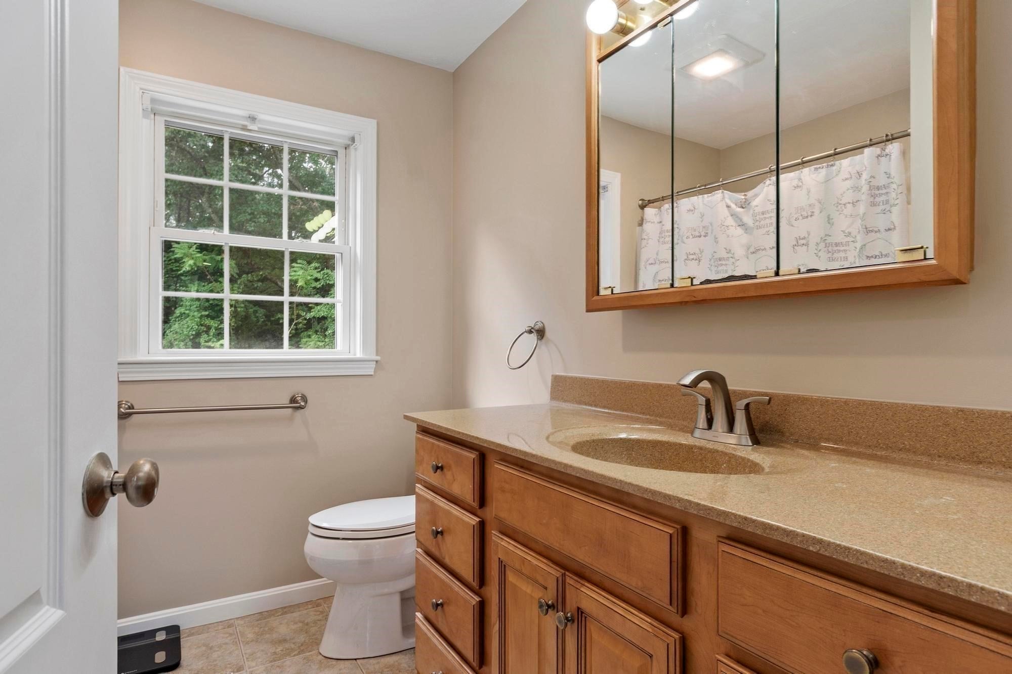 107 Summit Dr, East Bridgewater, MA, 107 Summit Dr, East Bridgewater, MA Photo #20