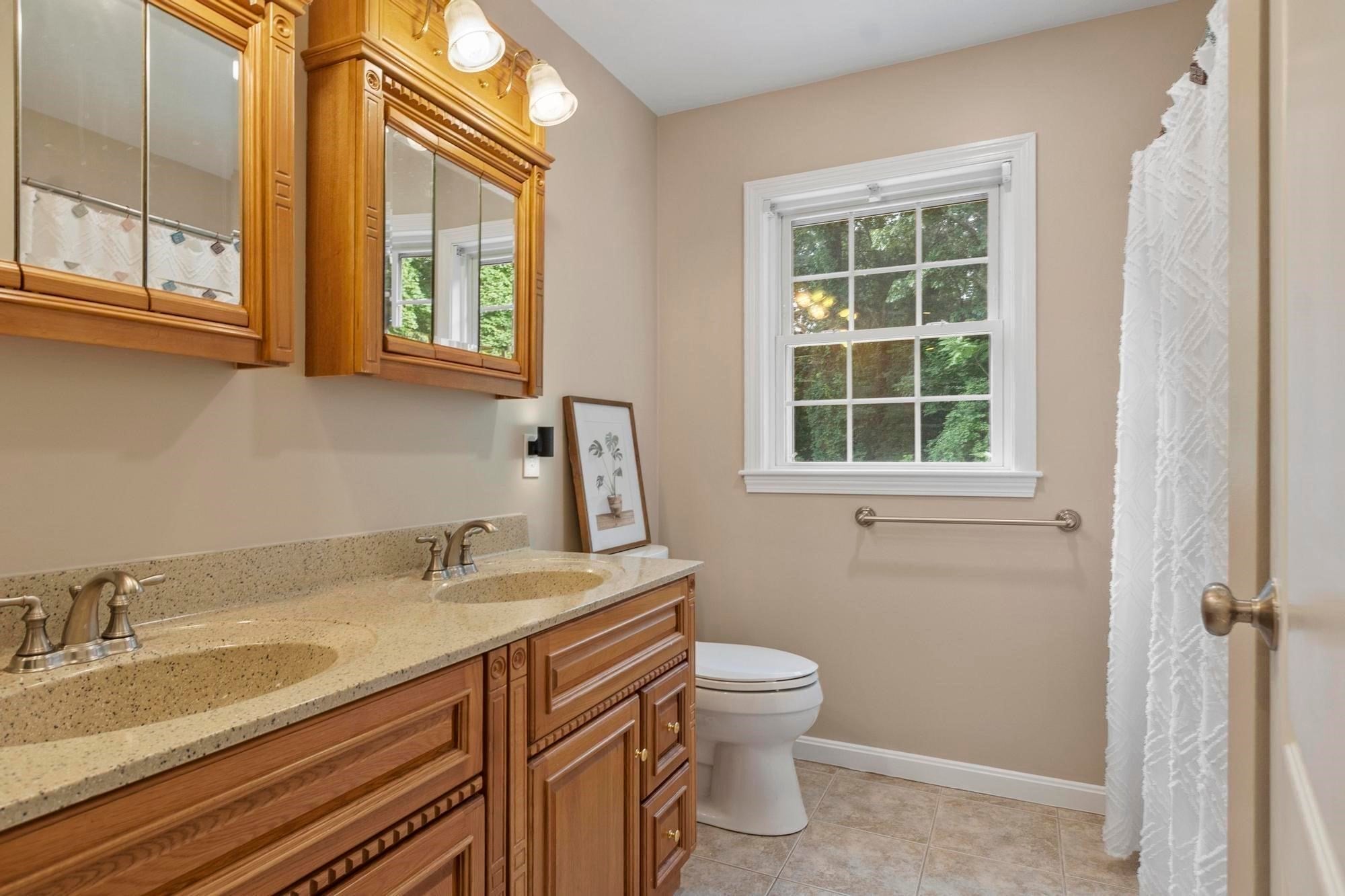 107 Summit Dr, East Bridgewater, MA, 107 Summit Dr, East Bridgewater, MA Photo #24