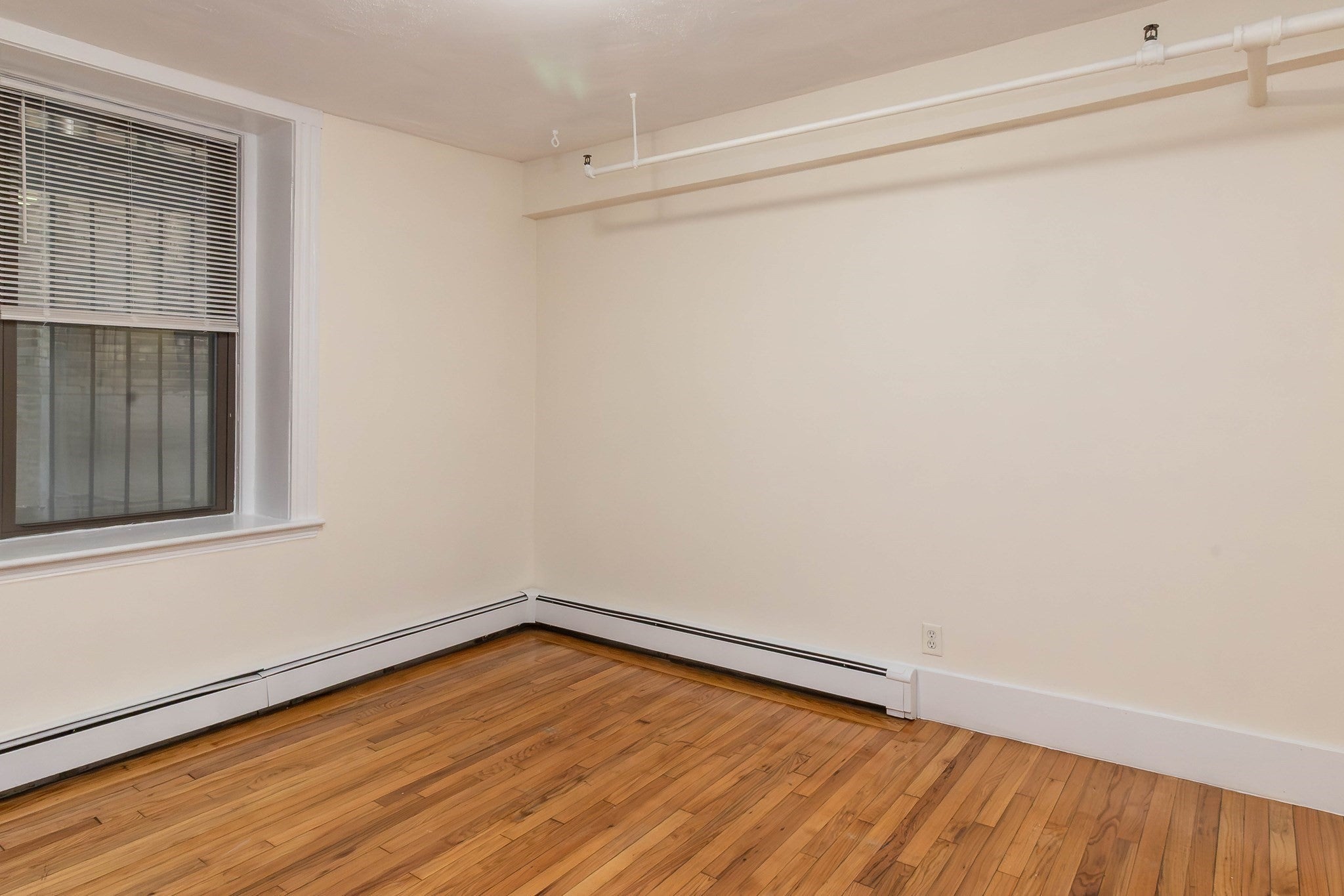 51 Park Dr B1