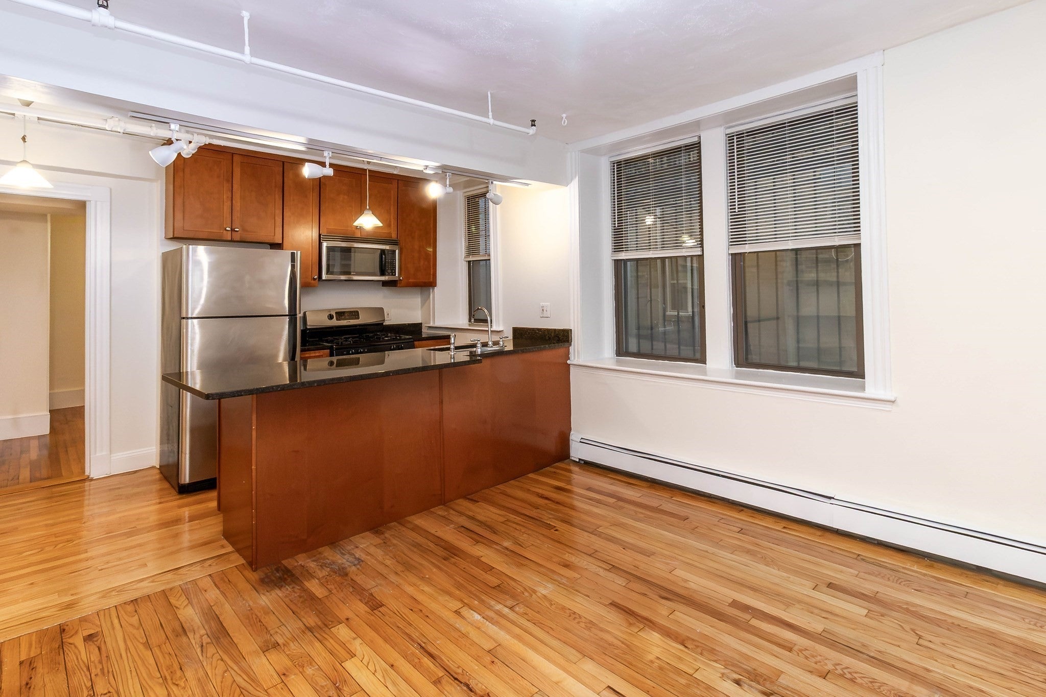 51 Park Dr #B1, Boston, MA Photo #1