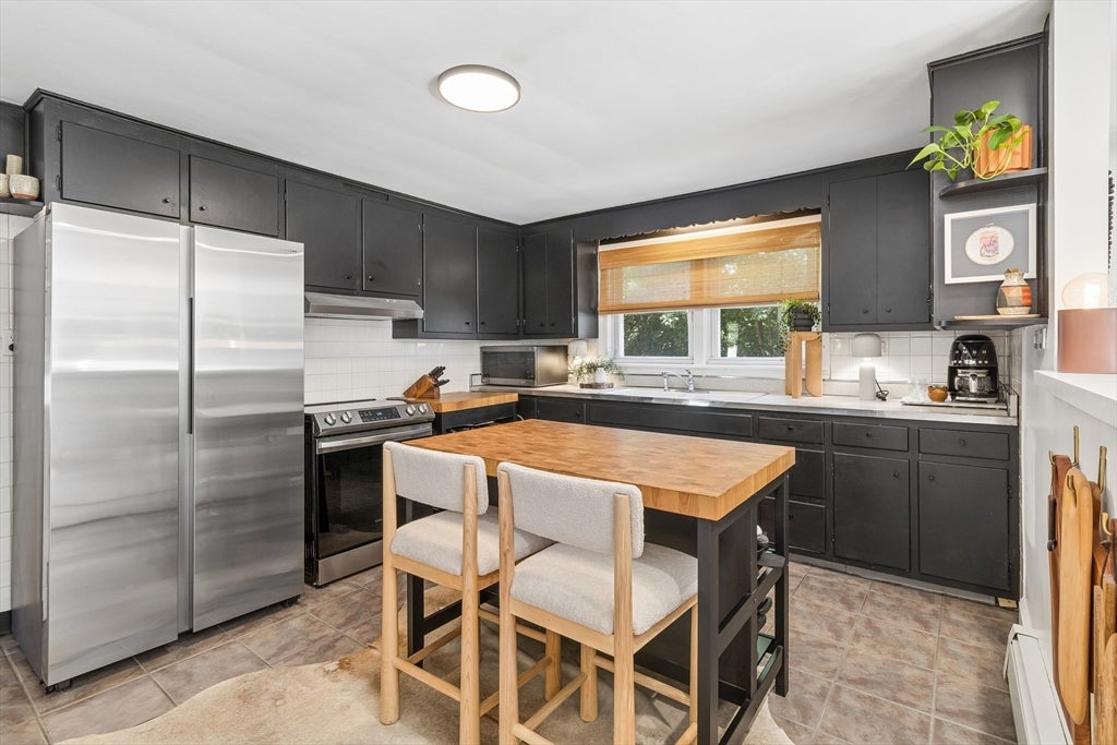 22 Mabelle St, Worcester, MA, 22 Mabelle St, Worcester, MA Photo #12