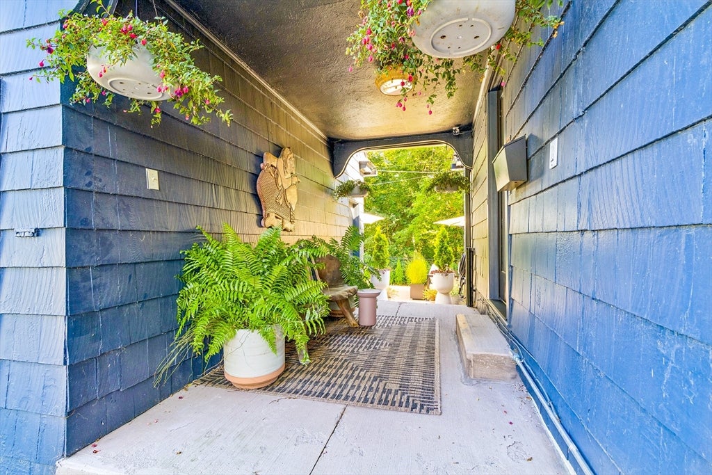 22 Mabelle St, Worcester, MA, 22 Mabelle St, Worcester, MA Photo #5