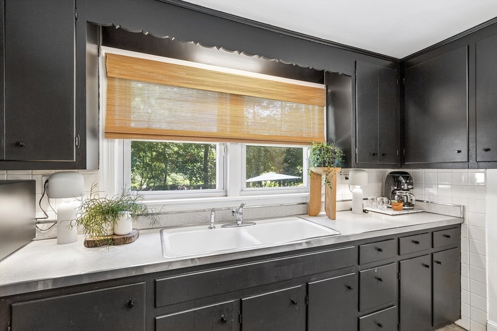 22 Mabelle St, Worcester, MA, 22 Mabelle St, Worcester, MA Photo #13