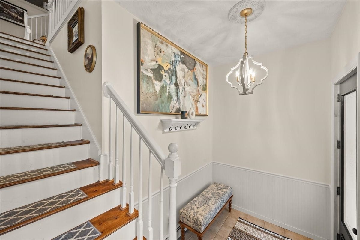 24 Union St D
