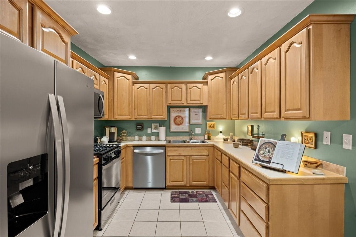 24 Union St #D, Rockland, MA, 24 Union St #D, Rockland, MA Photo #17