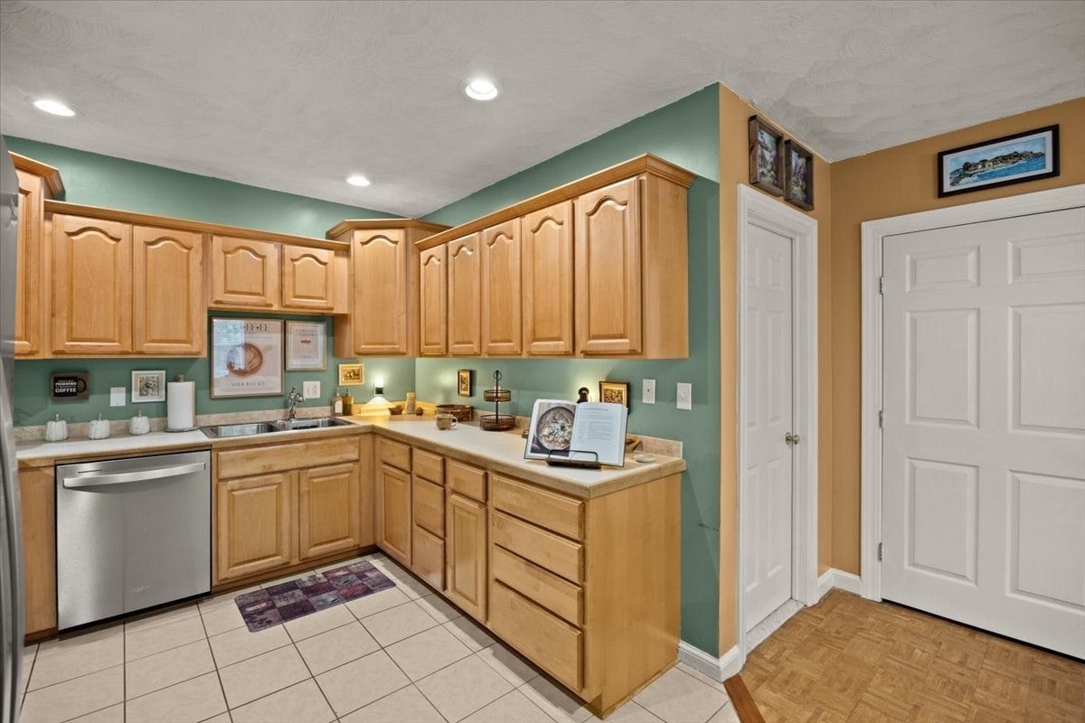 24 Union St #D, Rockland, MA, 24 Union St #D, Rockland, MA Photo #18