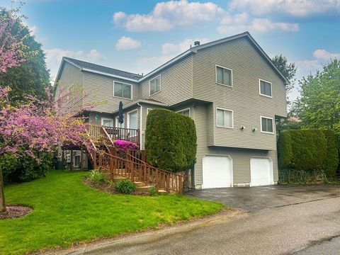 76 Algonquin Trl 76 Ashland MA 01721