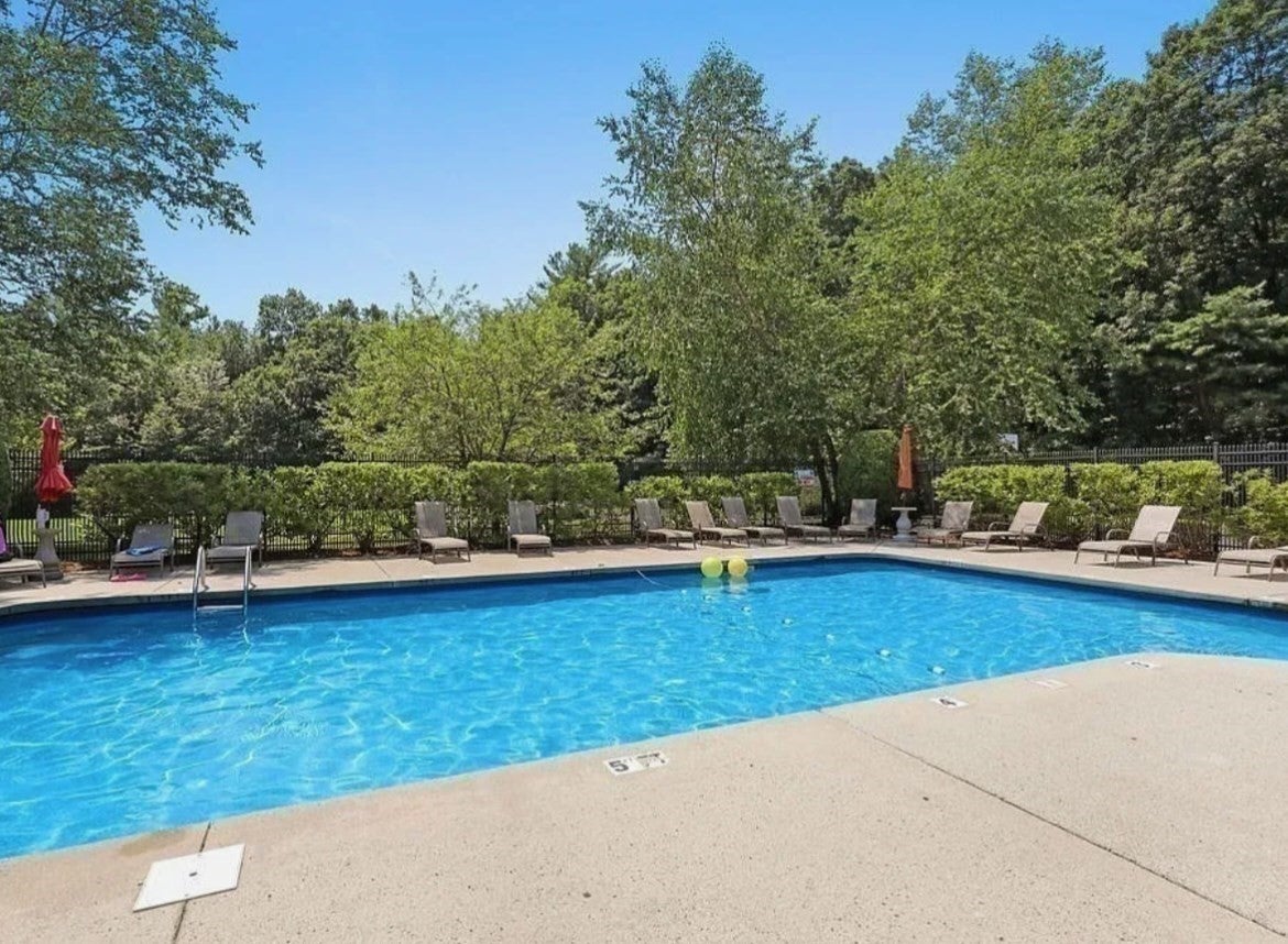 206 Greenbrook Dr #206, Stoughton, MA, 206 Greenbrook Dr #206, Stoughton, MA Photo #13