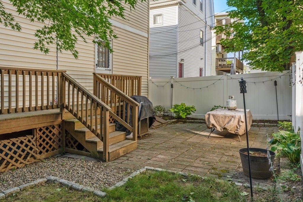 103 Willow Avenue #1, Somerville, MA Photo #18