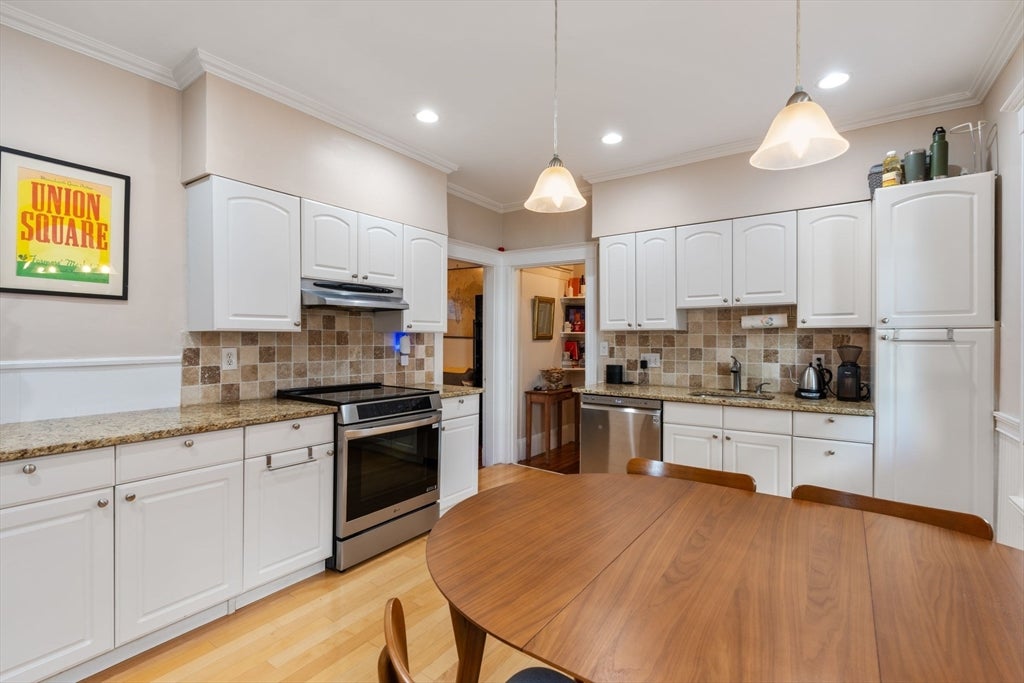 103 Willow Avenue 1
