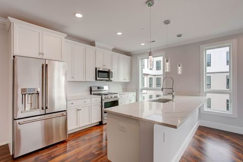 Photo of 519 Broadway #301, Somerville, MA 02145 (MLS # 73543287)