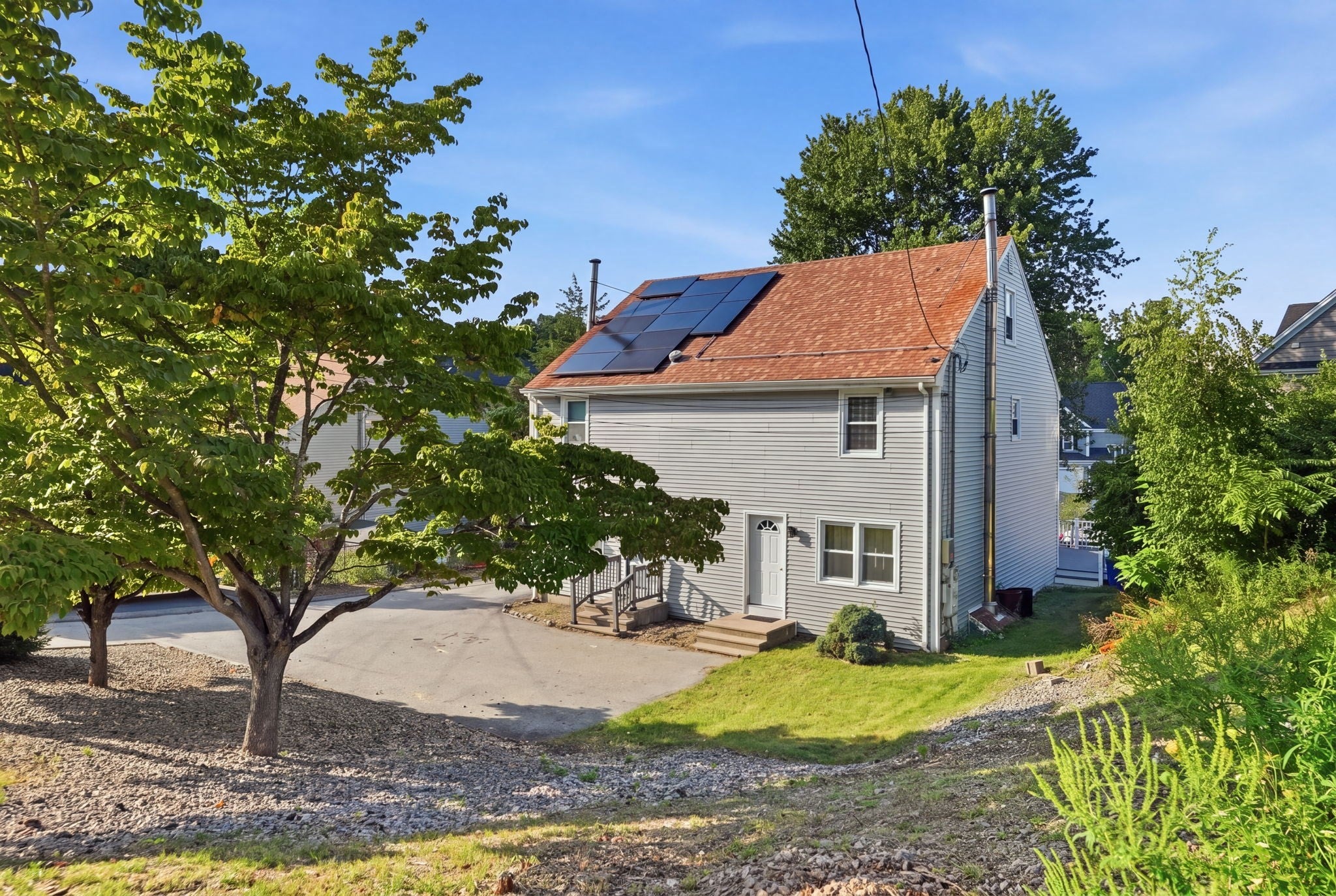 47 Lawn St 47