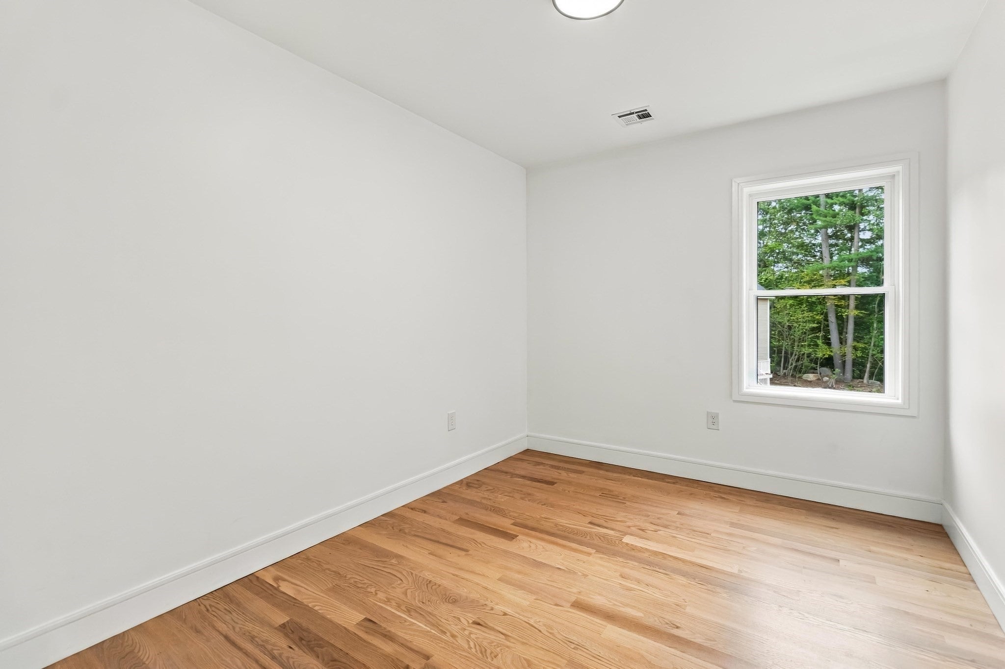 38 Elmwood St #2, Salisbury, MA, 38 Elmwood St #2, Salisbury, MA Photo #17