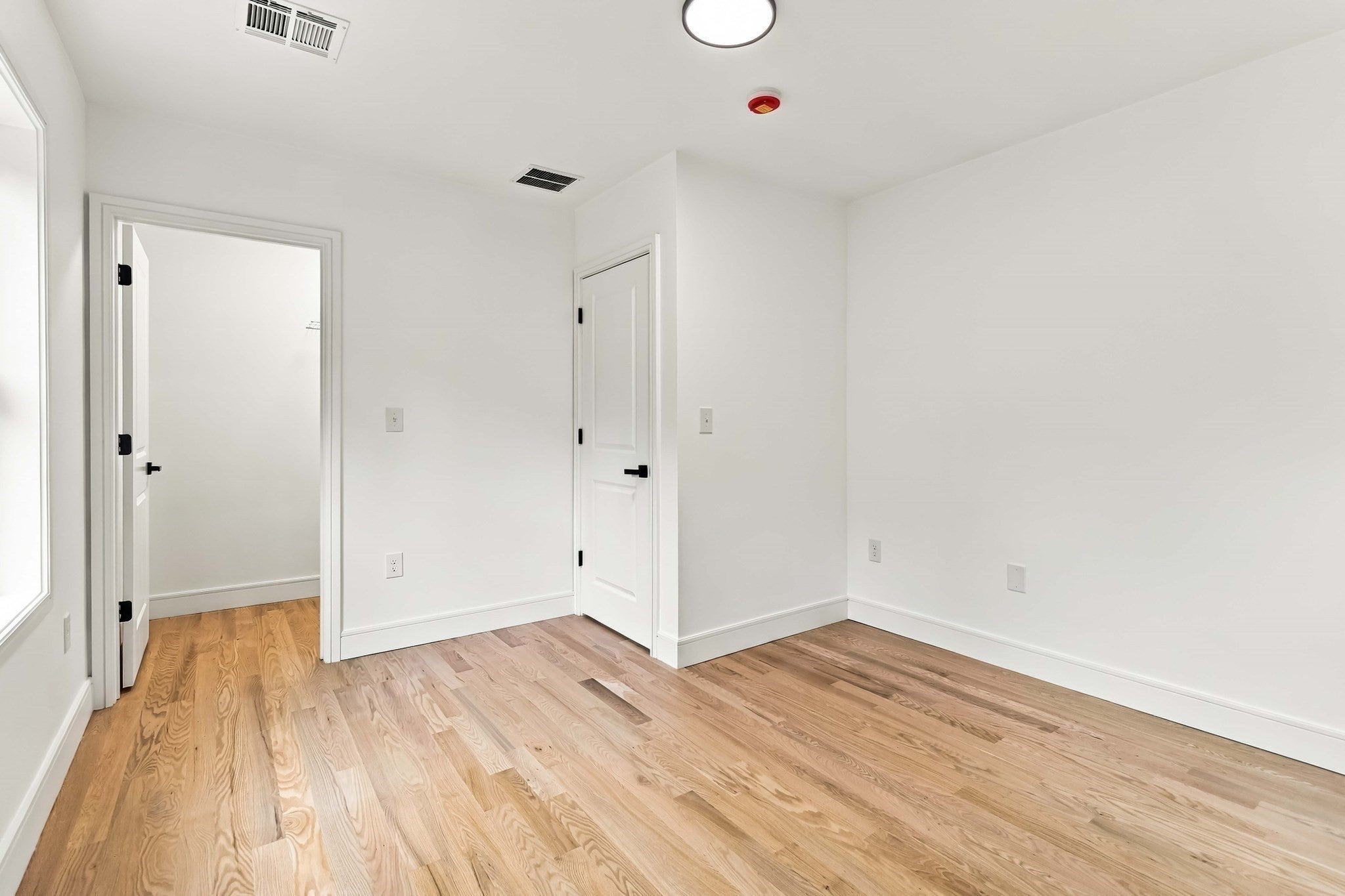 38 Elmwood St #2, Salisbury, MA, 38 Elmwood St #2, Salisbury, MA Photo #16