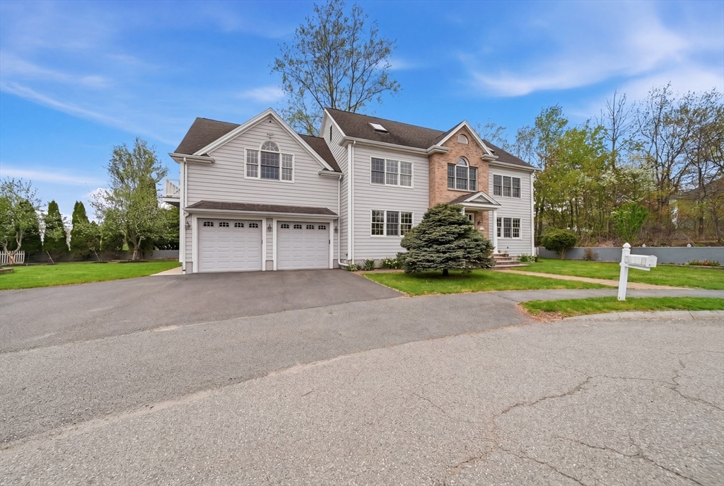 131 Range Heights Road