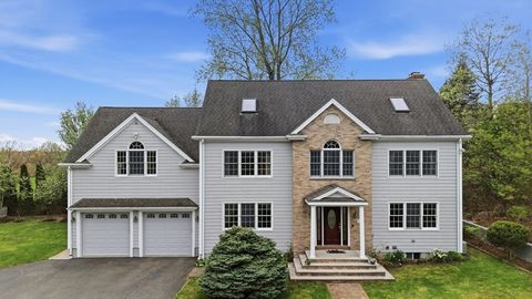 Photo of 131 Range Heights Road, Lynn, MA 01904 (MLS # 73526628)