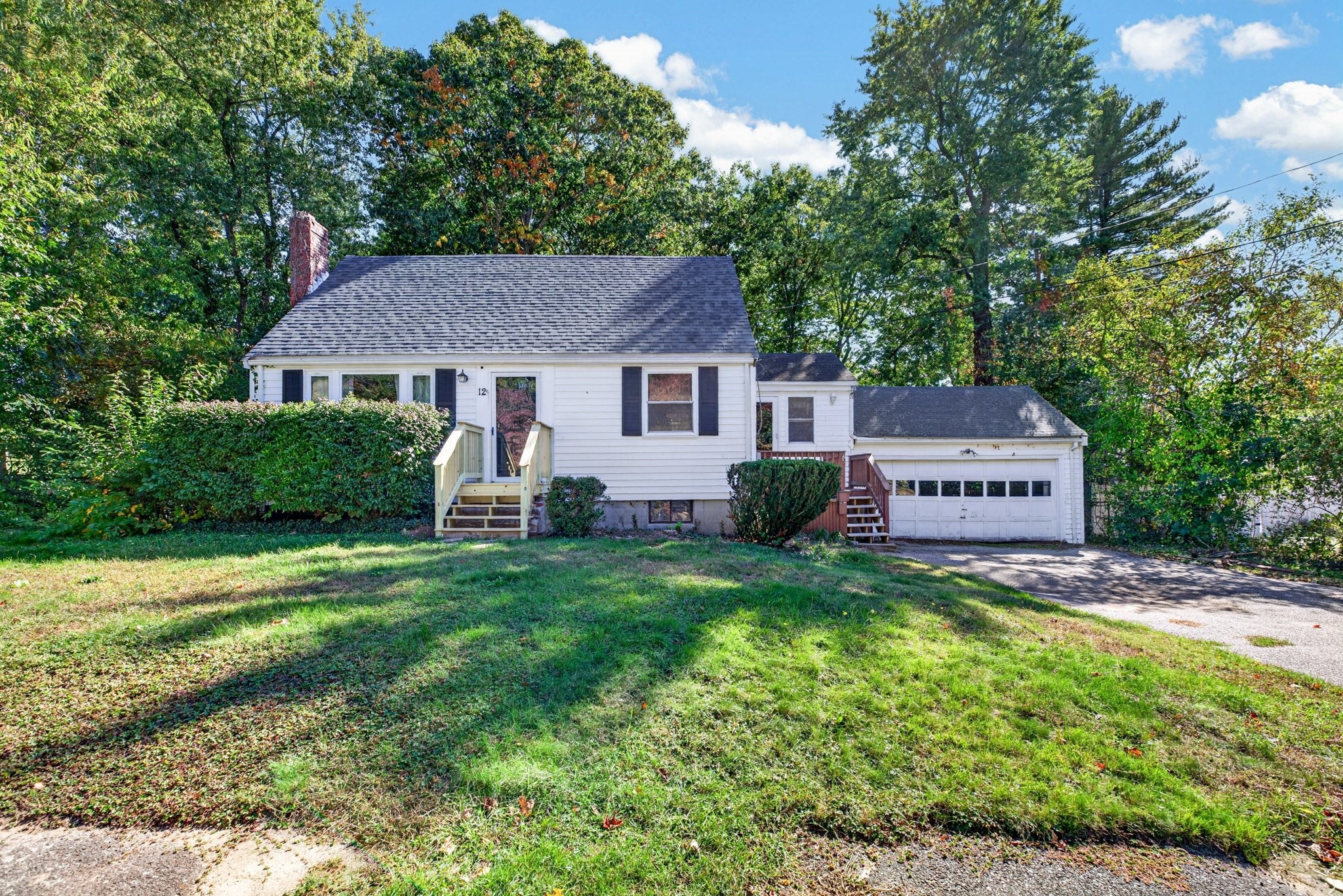 12 Hillsdale Road, Holbrook, MA Photo #1