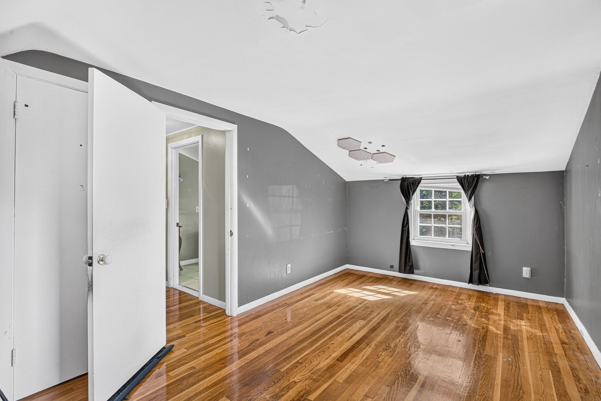 12 Hillsdale Road, Holbrook, MA Photo #19