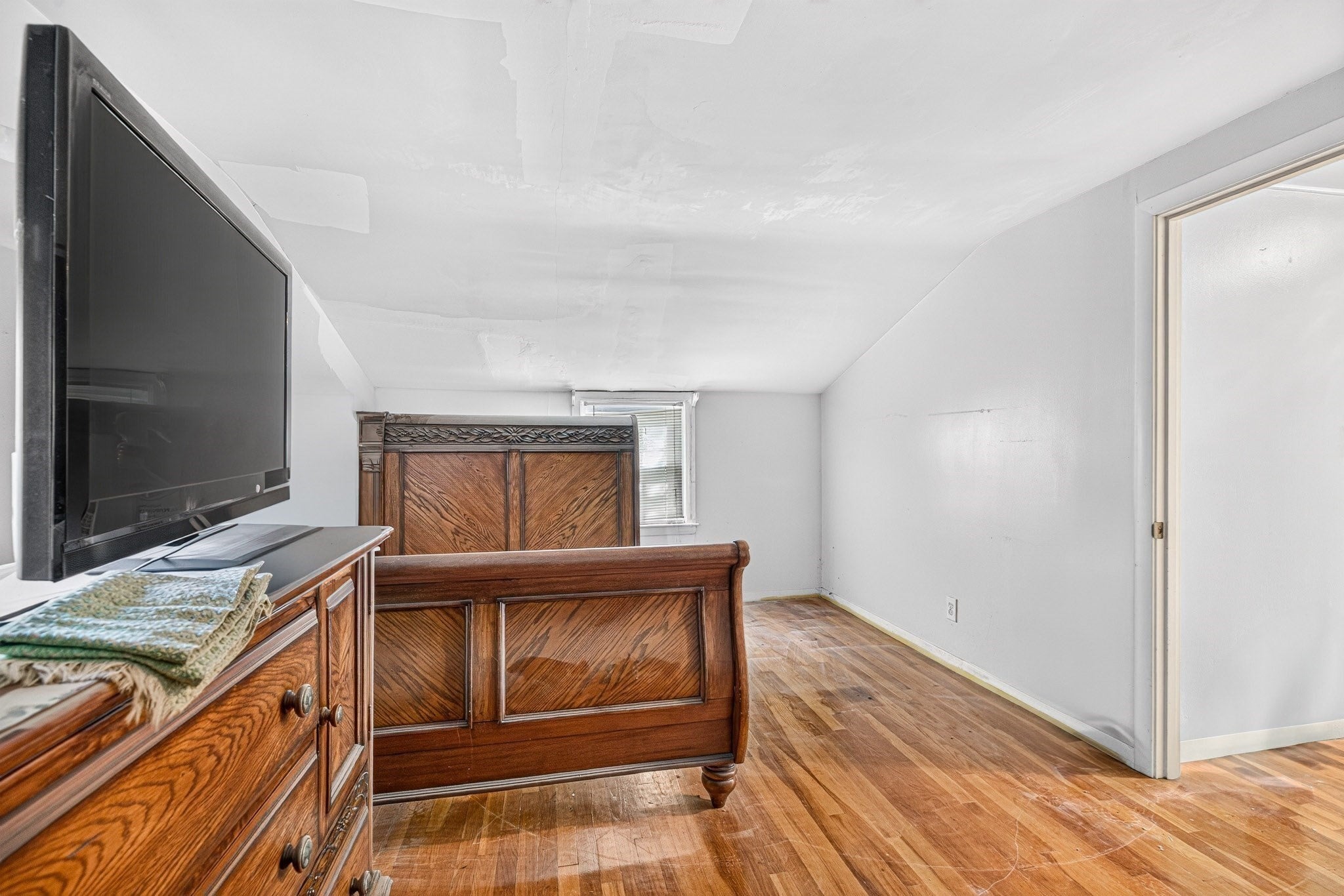 12 Hillsdale Road, Holbrook, MA Photo #20