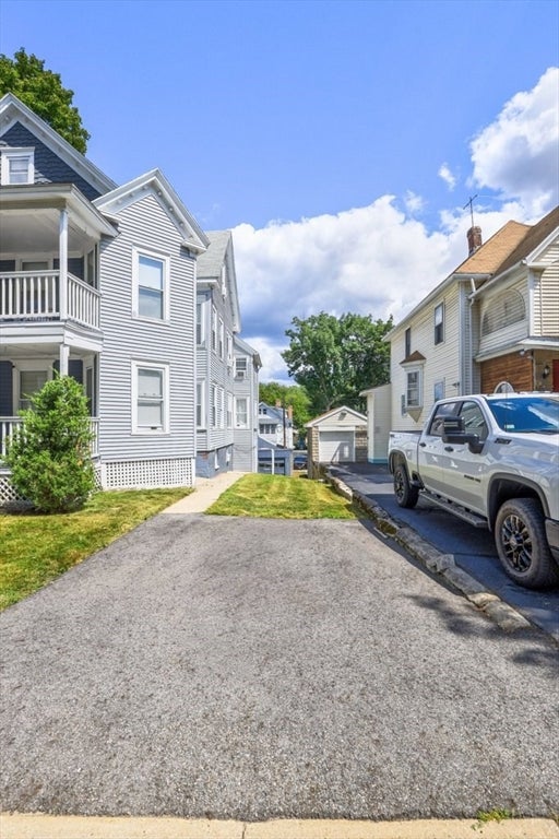 12 Richmond Ave, Worcester, MA Photo #4