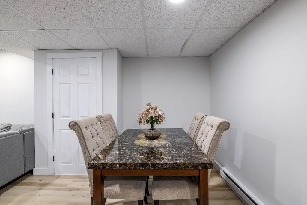 12 Richmond Ave, Worcester, MA Photo #20