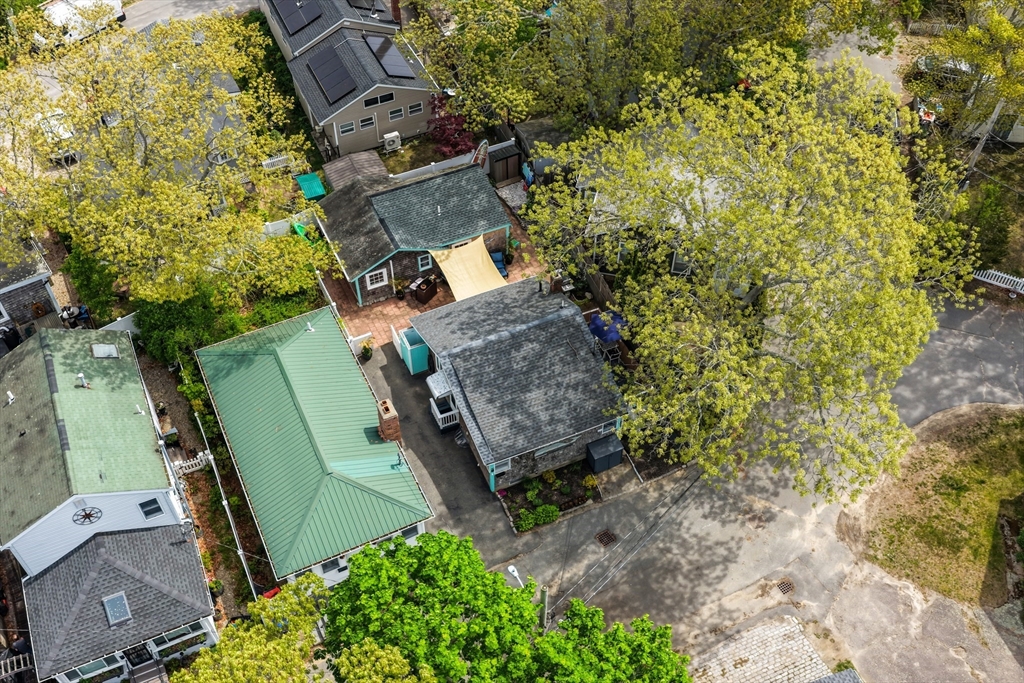 13 Woodland Cir