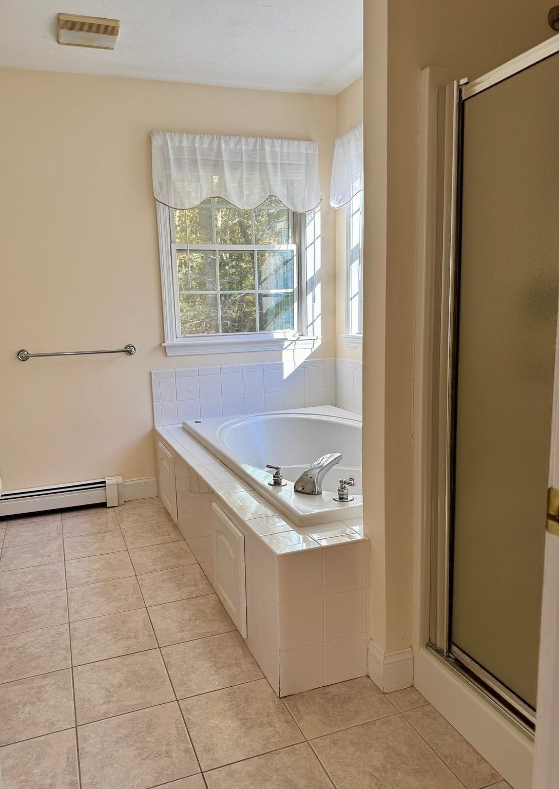 16 Parsons Walk, Berkley, MA Photo #22