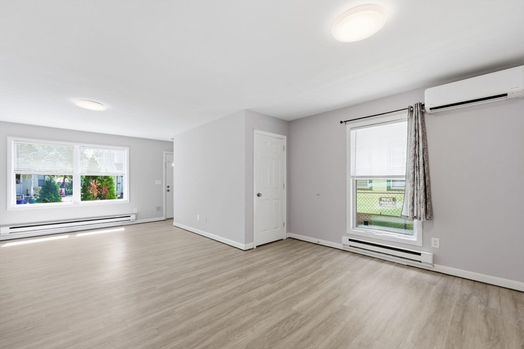 104-106 Quincy St, Springfield, MA Photo #12