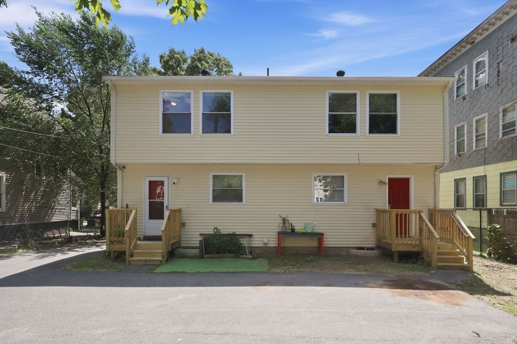 104-106 Quincy St, Springfield, MA Photo #2