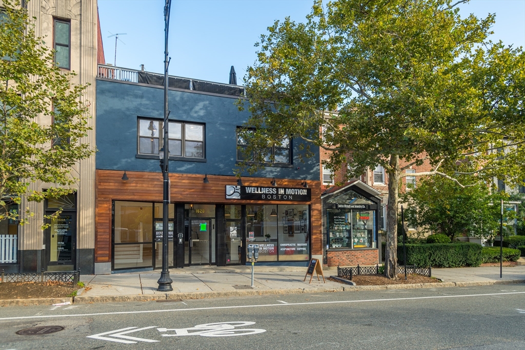 1620 Beacon Street