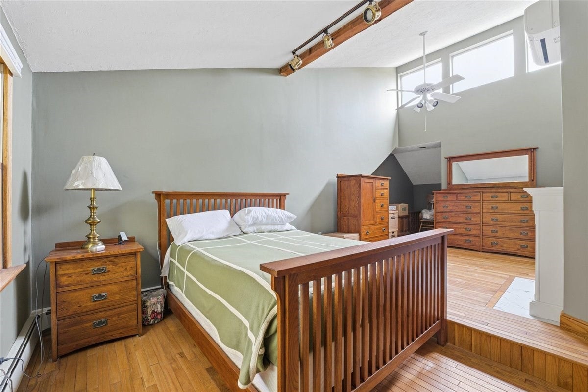 6 Ledgeville Ave, Foxboro, MA Photo #18