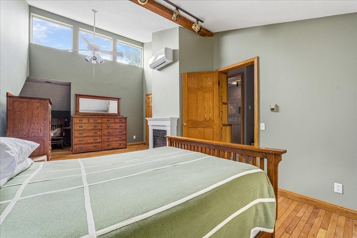 6 Ledgeville Ave, Foxboro, MA Photo #19