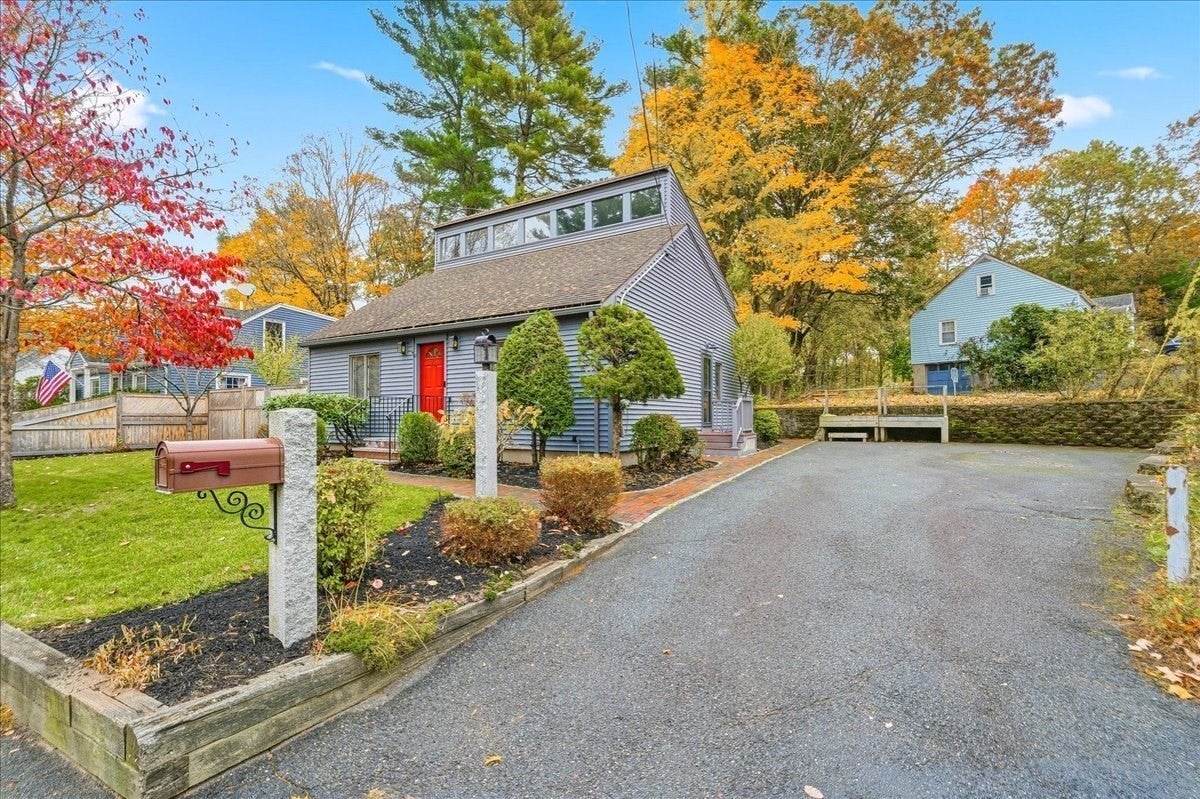 6 Ledgeville Ave, Foxboro, MA Photo #29