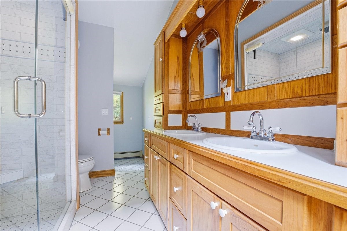 6 Ledgeville Ave, Foxboro, MA Photo #22